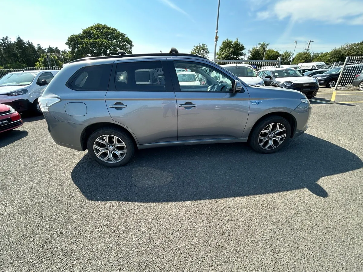 Mitsubishi Outlander - New NCT - Image 4