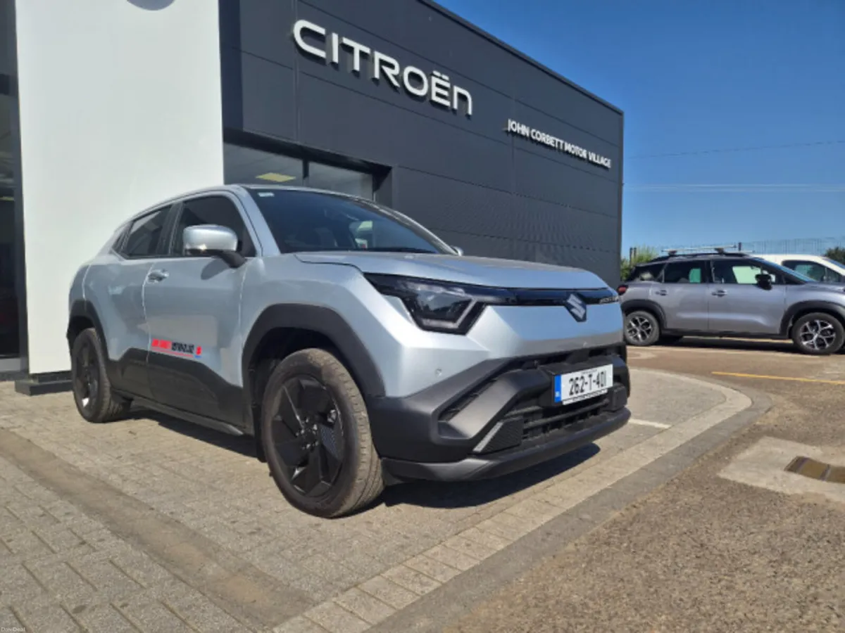 Suzuki e Vitara 61KWH Motion 5DR Auto - Image 2