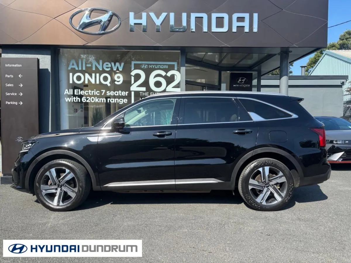 Kia Sorento Phev MY23 SAM 5DR Auto - Image 3