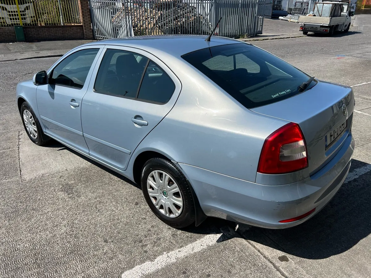 2011 Skoda Octavia 1.2 TSI  Immaculate - Image 4