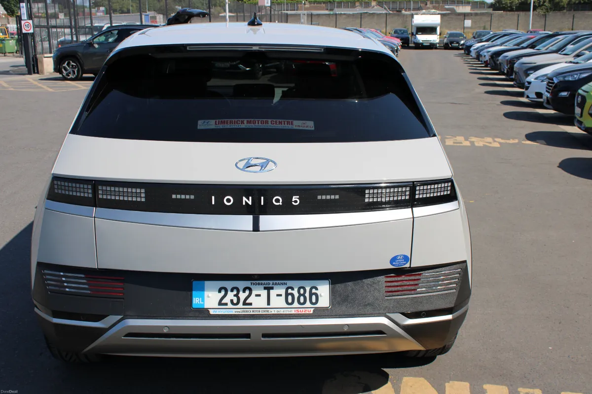 Hyundai IONIQ 5 2023 - Image 4