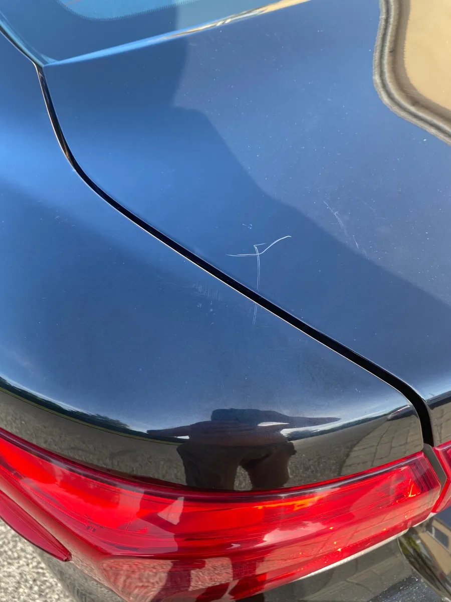 Toyota Avensis 2012 - Image 2