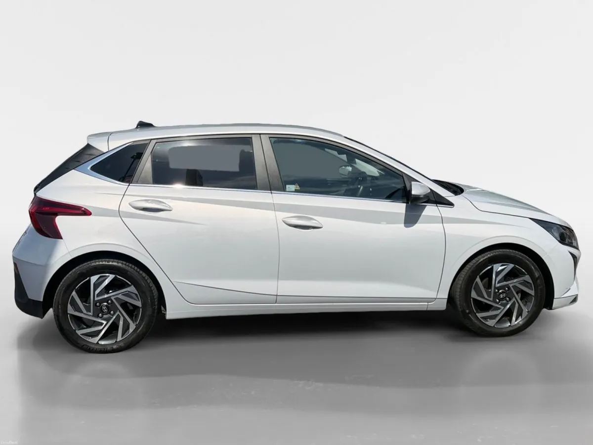 Hyundai i20 i20 Deluxe Plus - Image 2