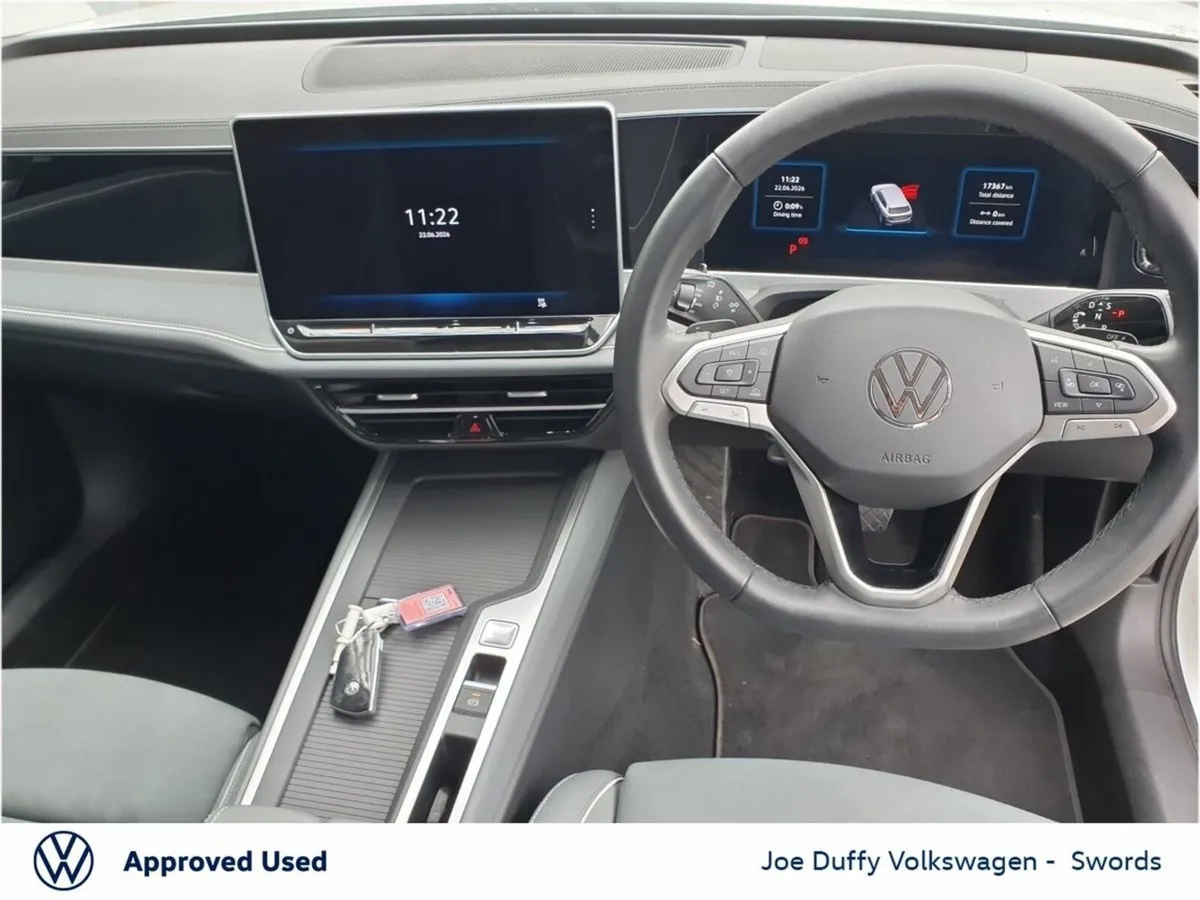 Volkswagen Passat Passat Life Phev S-A  Life  TSi - Image 2