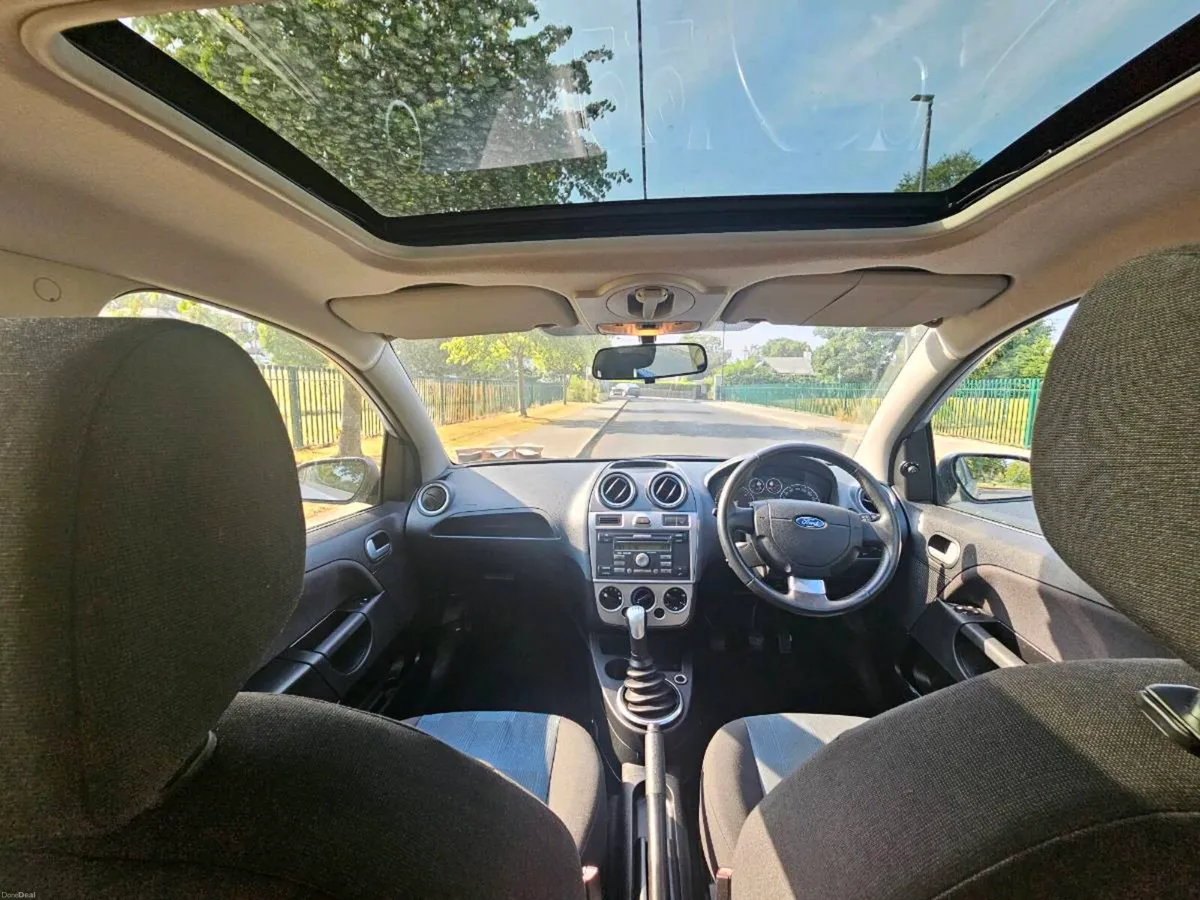Ford Fiesta 1.2 Zetec - Image 5