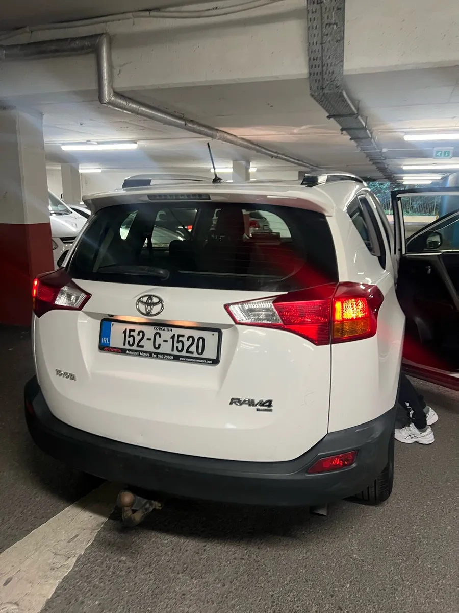 2015 Toyota RAV4 2.0D D-4D - Image 4