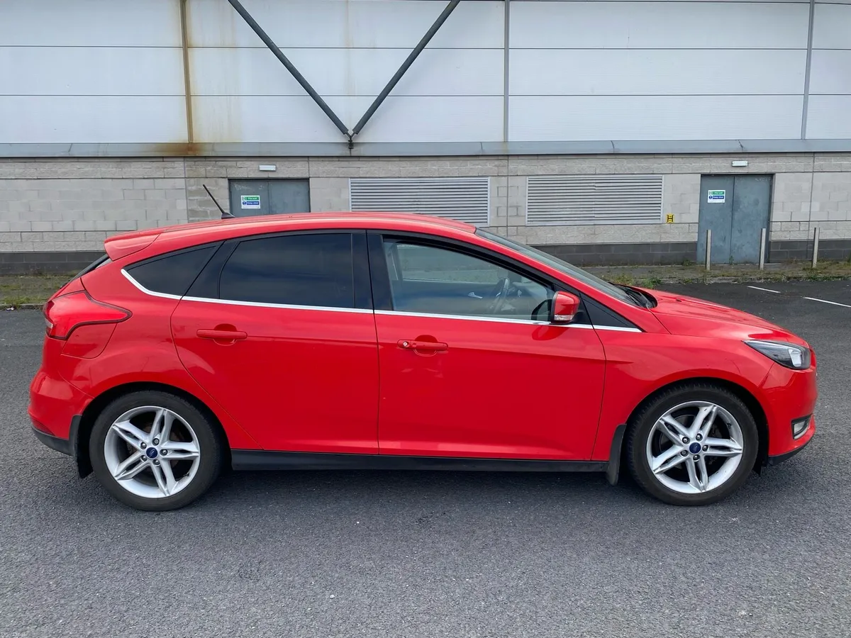 Super clean Ford Focus with Brand New NCT - Image 3