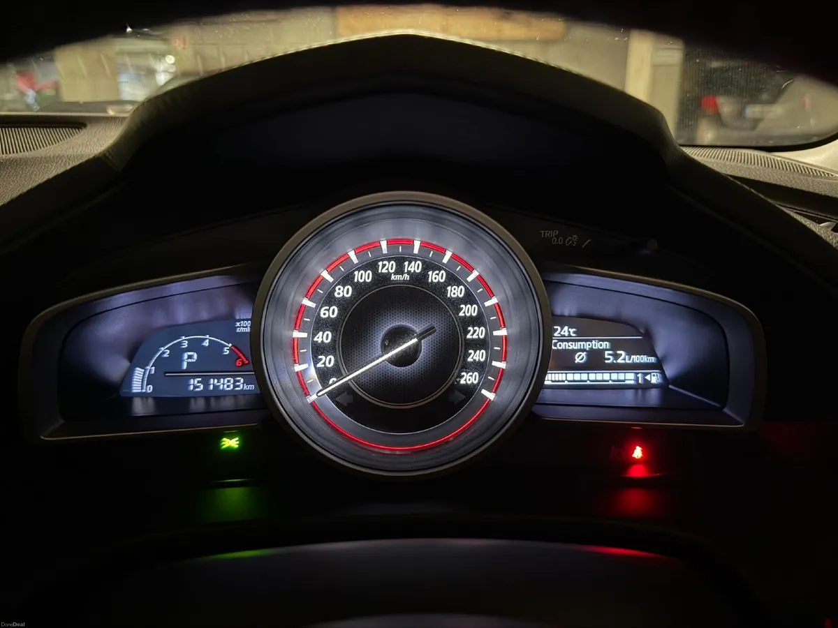 2015 Mazda 3 2.2D Automatic Low Mileage - Image 3