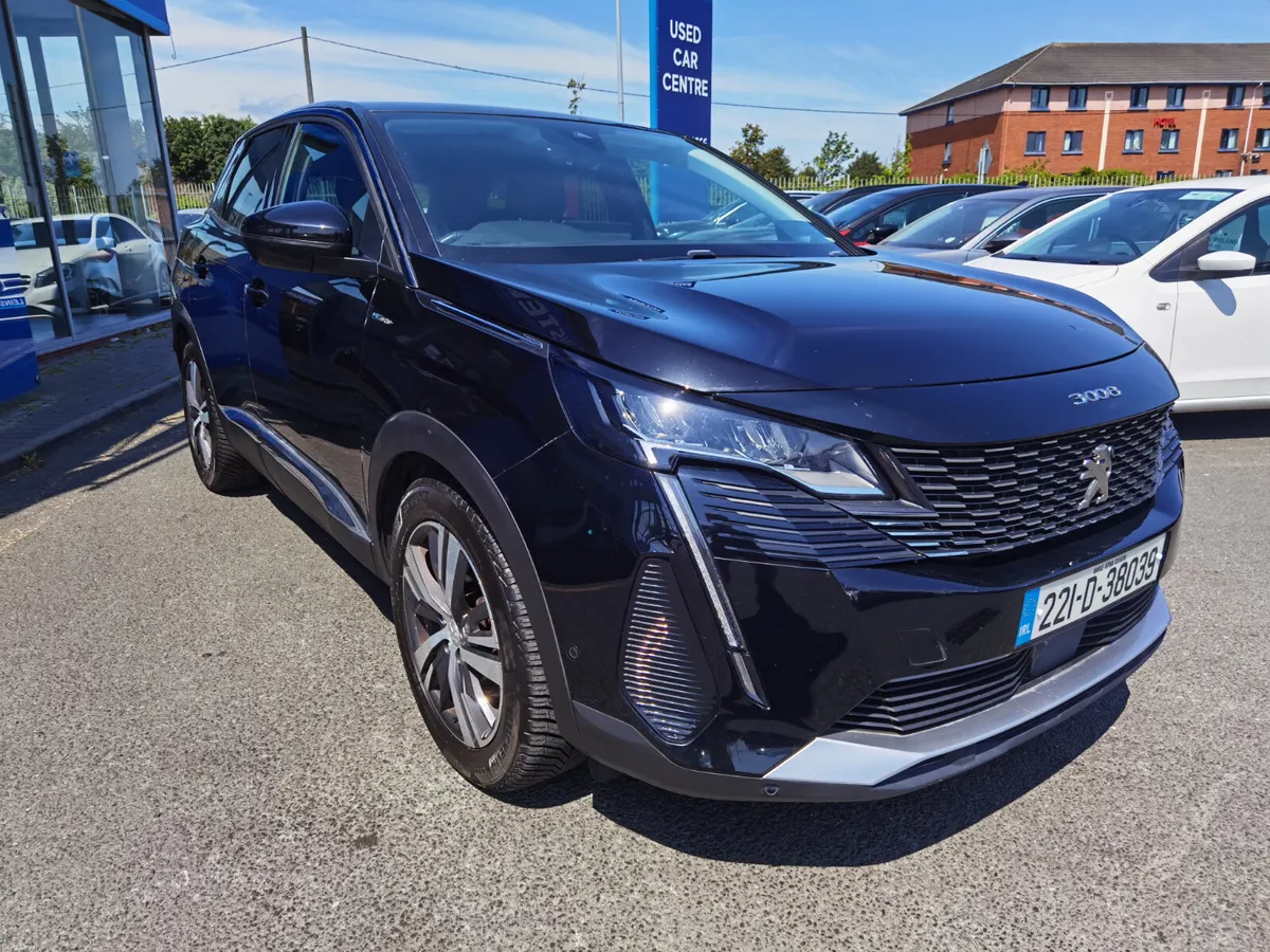 PEUGEOT 3008 ALLURE AUTO PETROL PLUG-IN HYBRID - Image 3