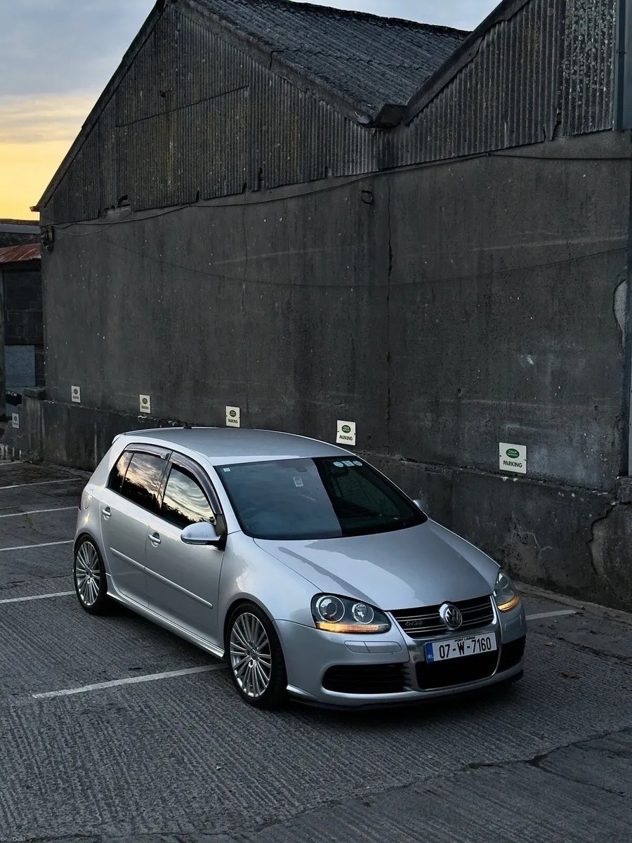 Volkswagen Golf R32 333TAX - Image 2
