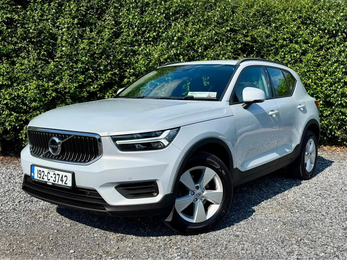 2019 Volvo XC40 2.0 D3 - Image 3