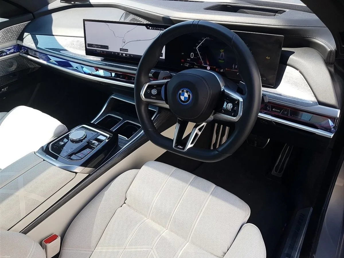 BMW 7-Series 750e xDrive M Sport - Image 6