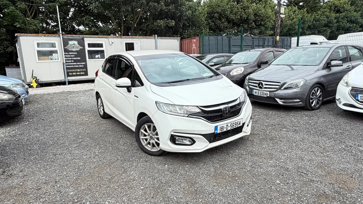 Honda Fit 2018 Hybrid Automatic - Image 2