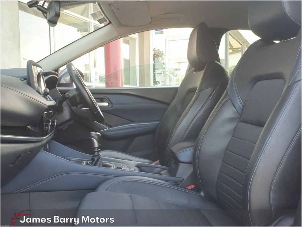 Nissan Qashqai 1.3 PET MILD HYBRID SV PREMIUM // - Image 4