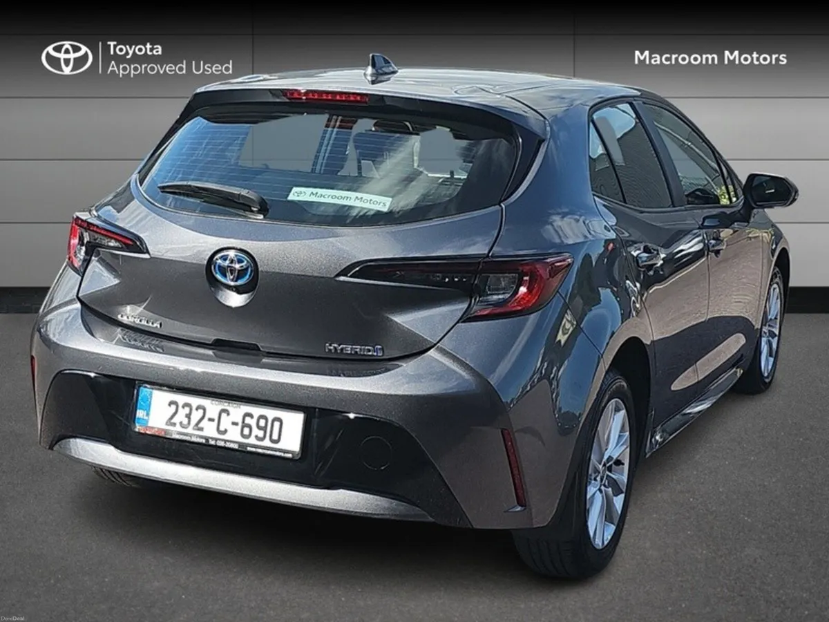 Toyota Corolla COROLLA HYBRID LUNA H/B - Image 2