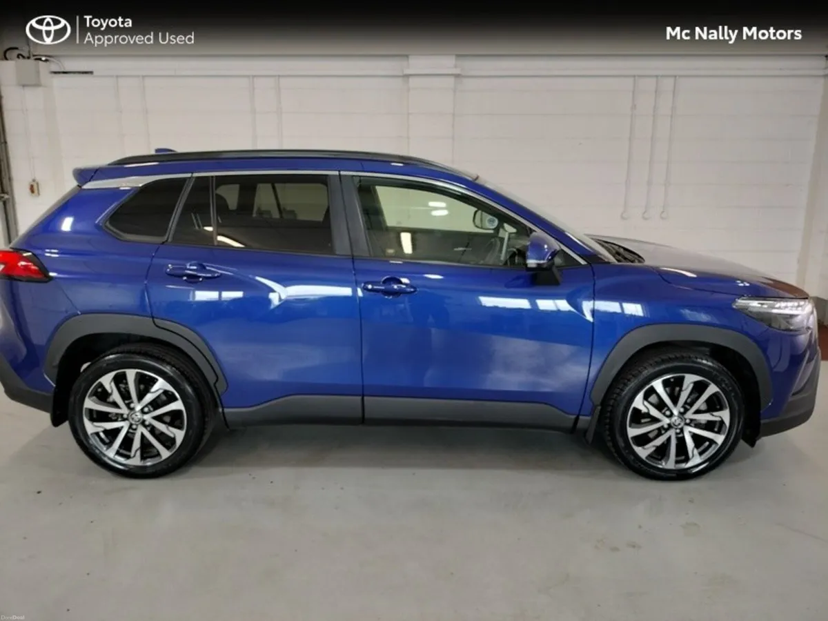 Toyota Corolla Cross 1.8 SOL TOP SPEC INCL FREE SE - Image 4