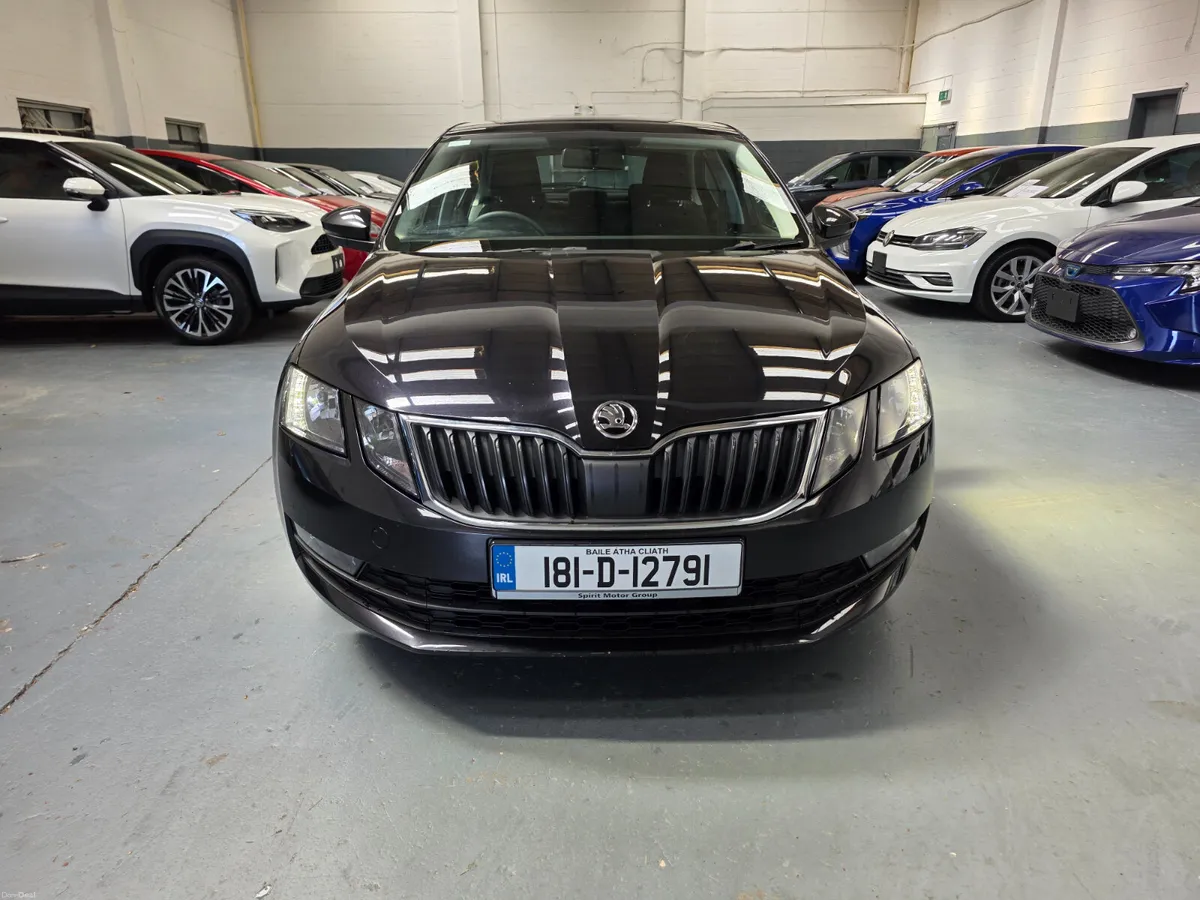 Skoda Octavia 2018 Petrol Manual - Image 2