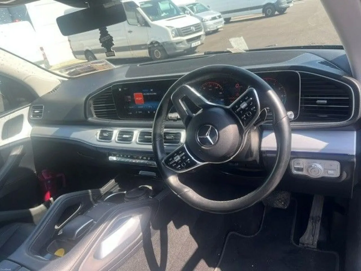Mercedes-Benz GLE 2023 - Image 4