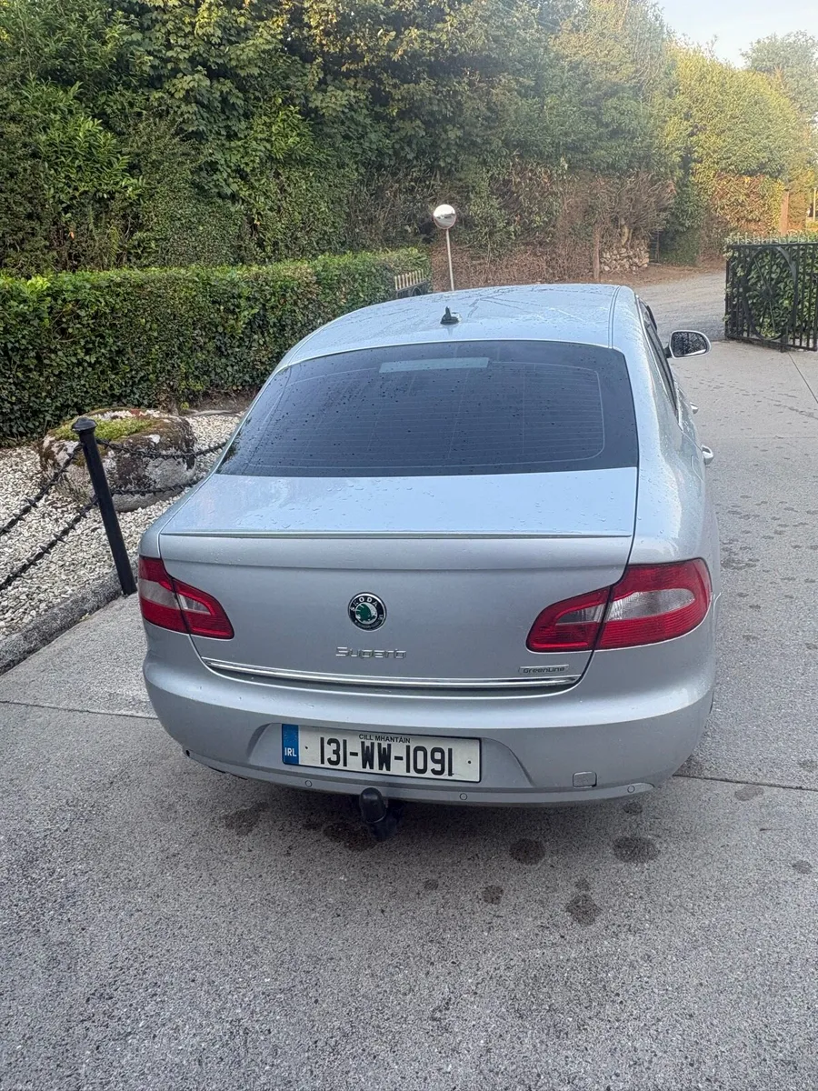 Skoda superb - Image 4