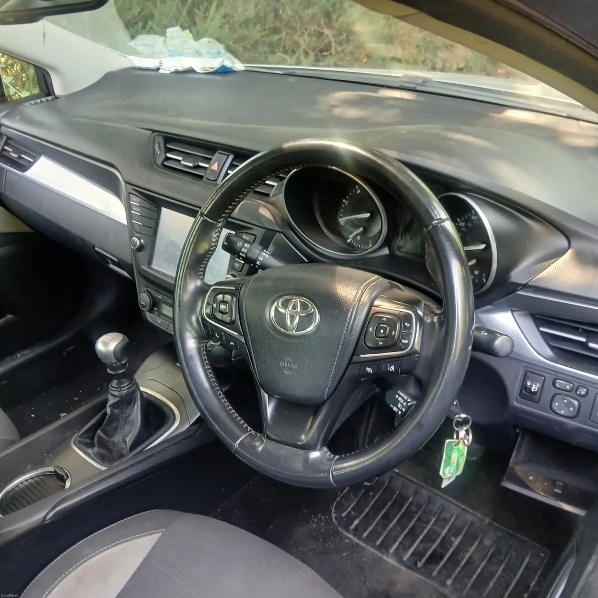 Toyota Avensis 1.6 D4D - Image 5