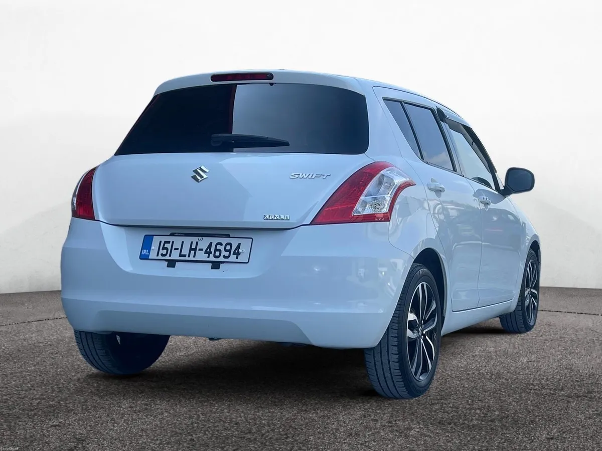2015 Suzuki Swift 1.2L Petrol - Image 3