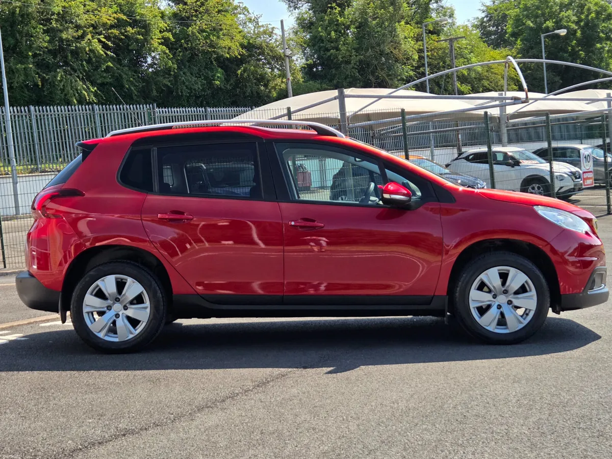**ONLY 105K kms** Diesel Peugeot 2008 - Image 3