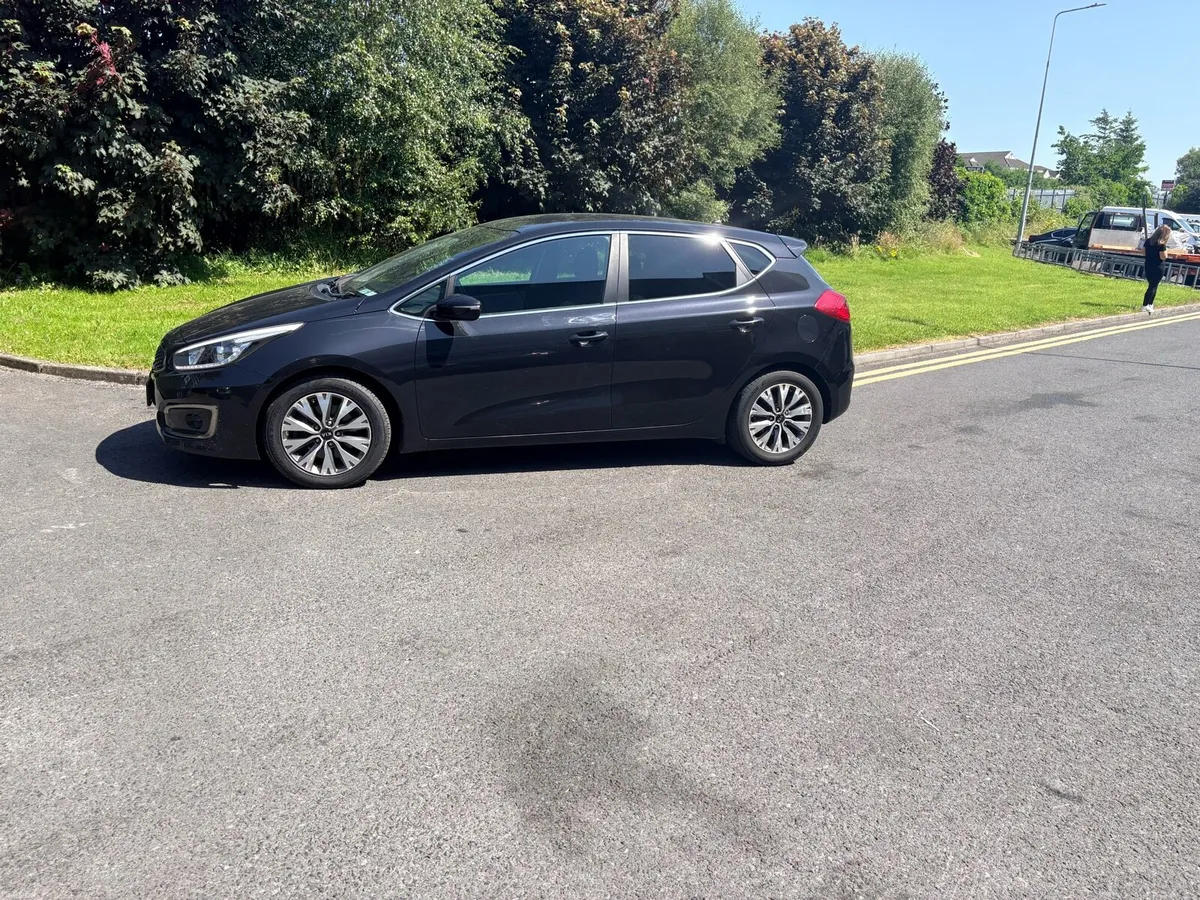 2017 Kia Ceed  1.6 CRDI LX Auto Diesel - Image 3
