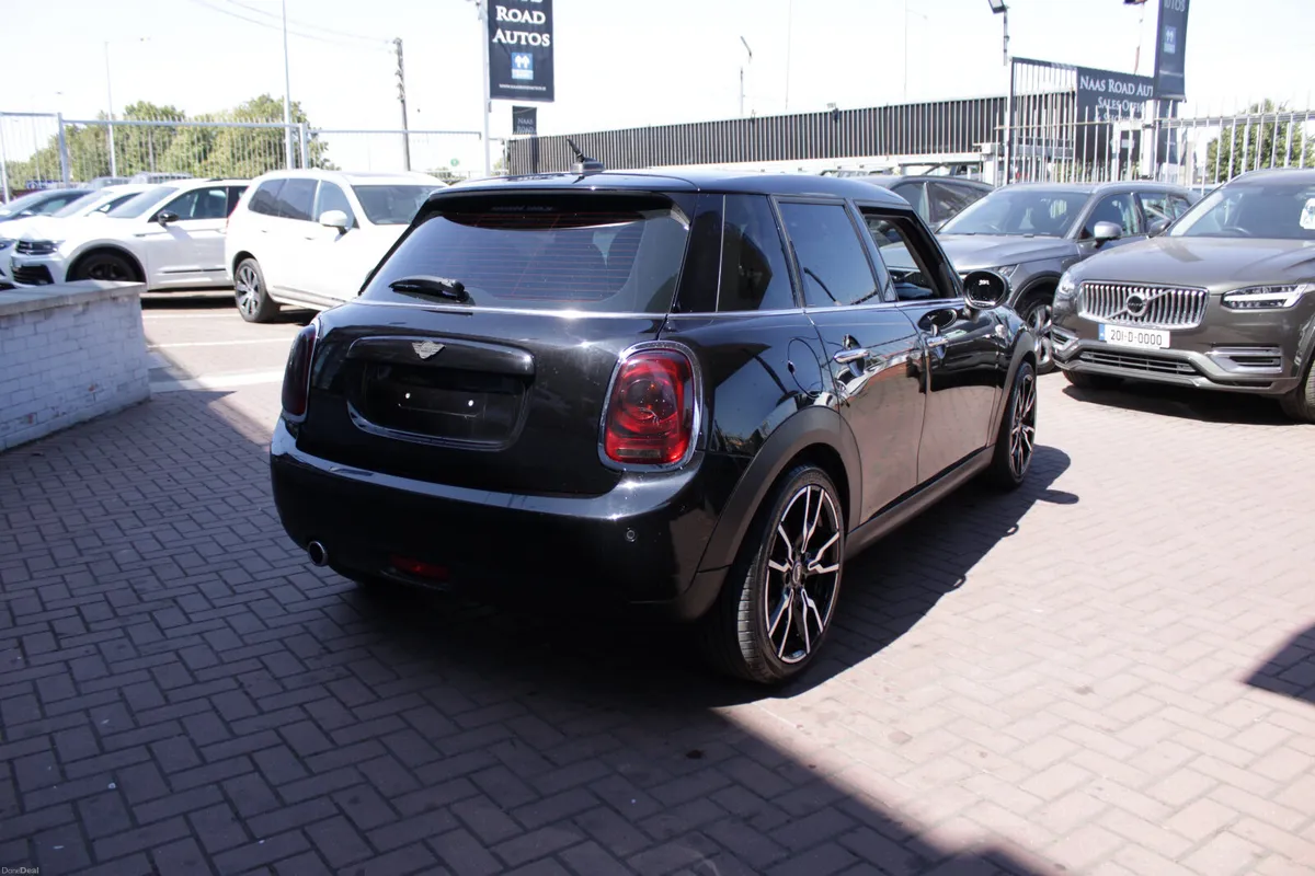 2021 MINI COOPER 1.5D 5DR HATCHBACK AUTOMATIC - Image 4