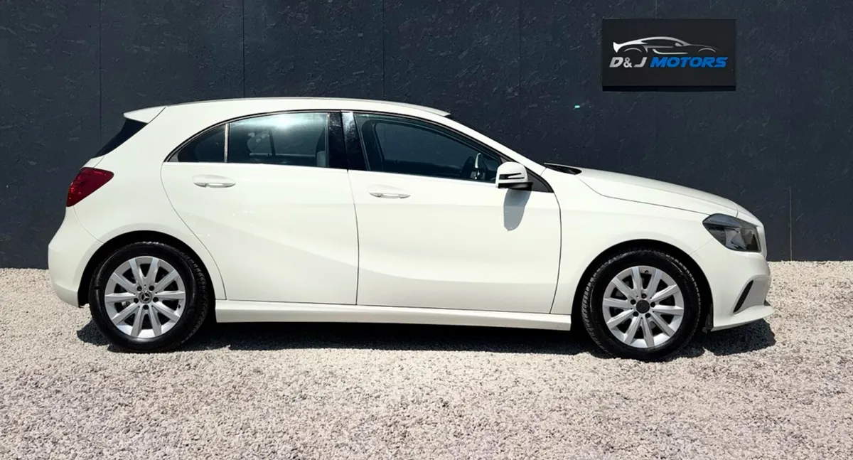 Mercedes A180 1.6 Automatic 2018 Low KM - Image 4