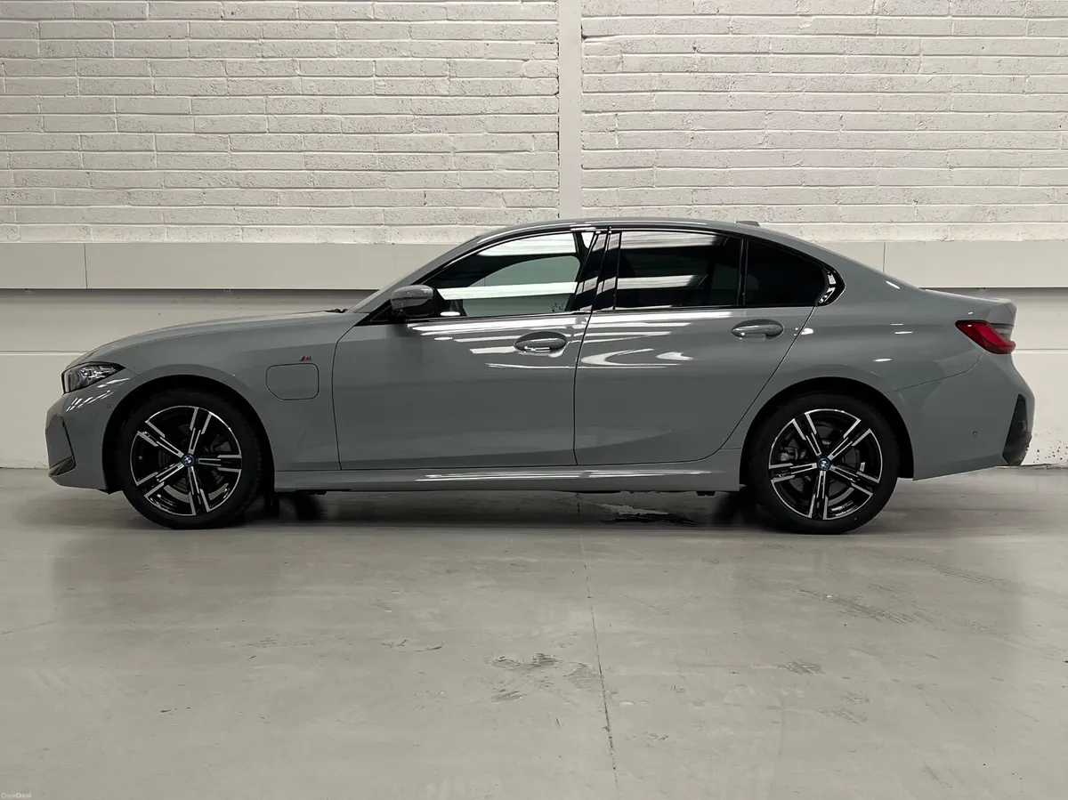 BMW 3 Series 330e M Sport Auto| 12kWh : 57km Range - Image 4