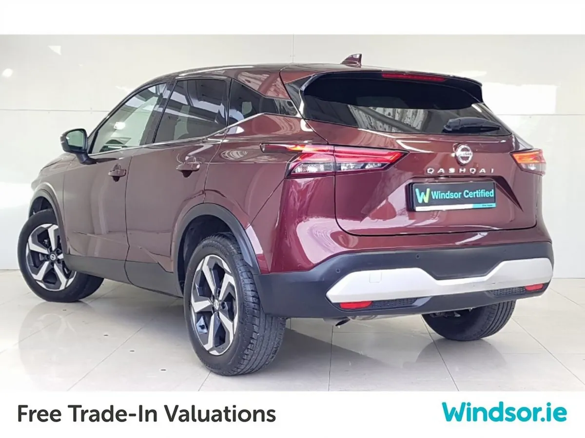 Nissan Qashqai 1.3 HYB SV Premium €3000 Scrappage - Image 4