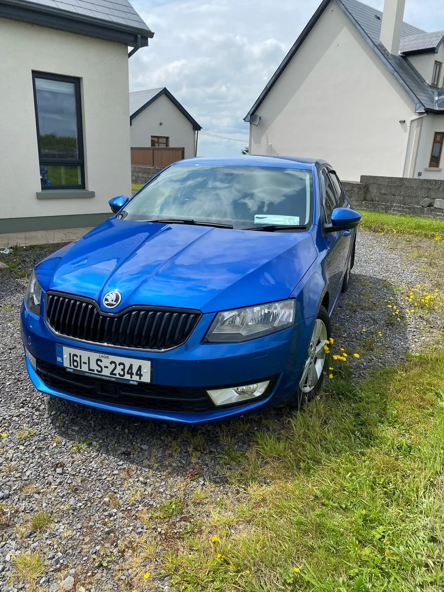 2016 Skoda Octavia - Image 2