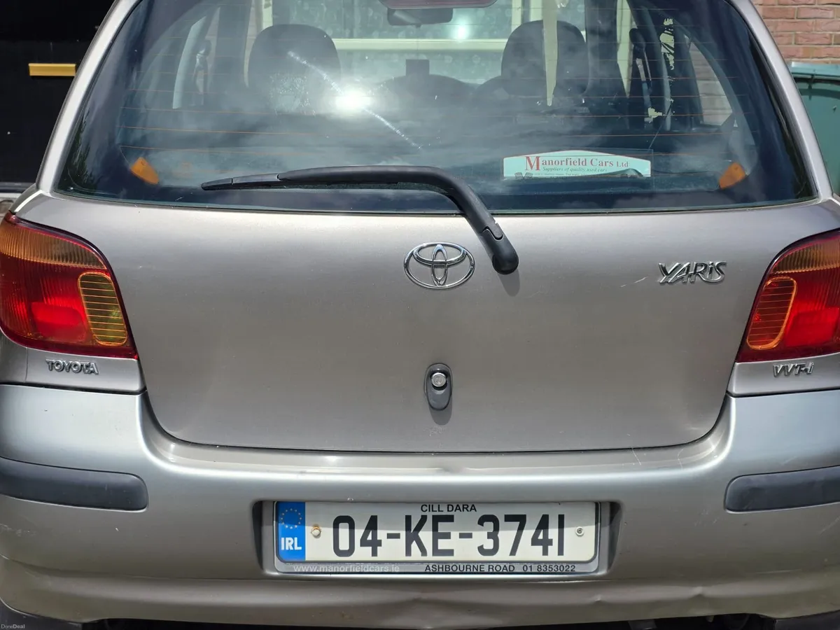 Toyota Yaris 2004 - Image 4