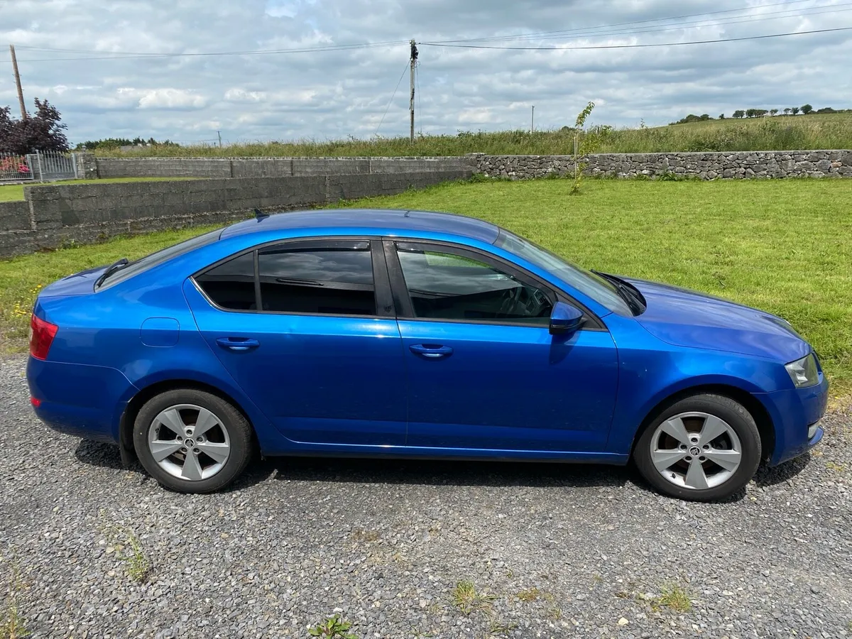 2016 Skoda Octavia - Image 3