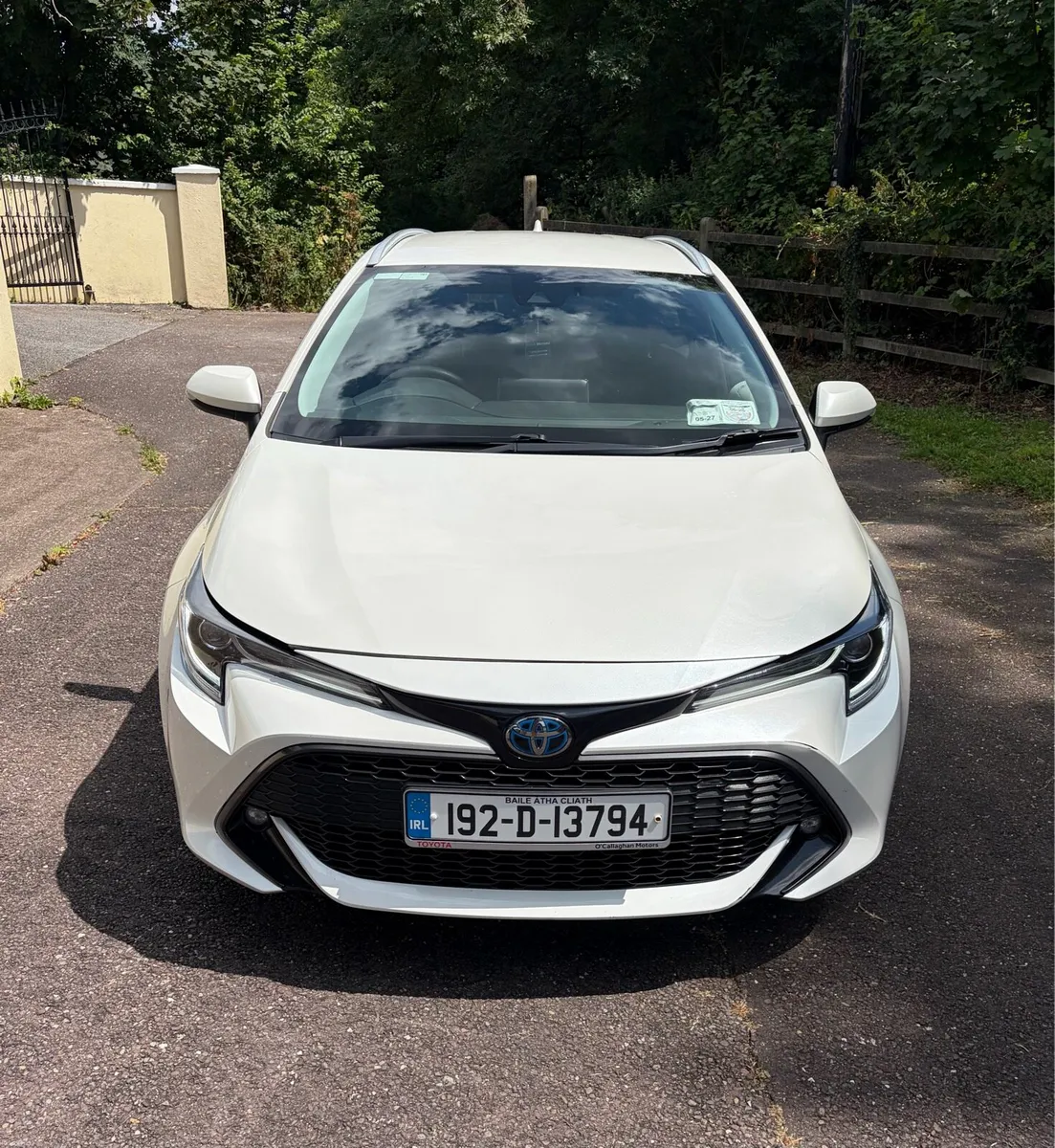 192 Corolla Hybrid~126km~Toyota Relax Warranty - Image 4