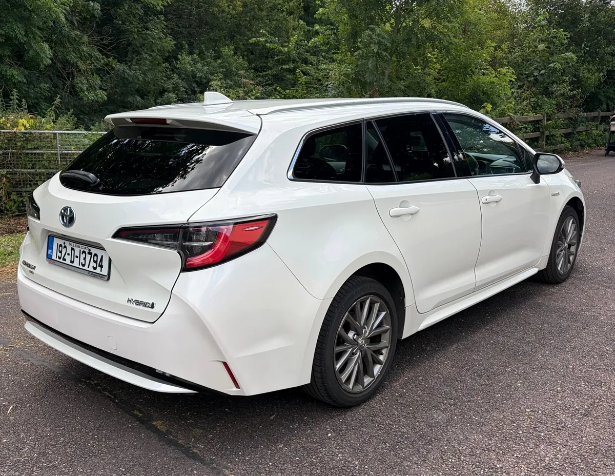 192 Corolla Hybrid~SOL Spec~ Low Kms - Image 1
