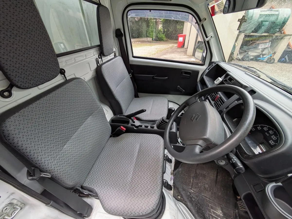 Suzuki Carry 2015 - Image 6
