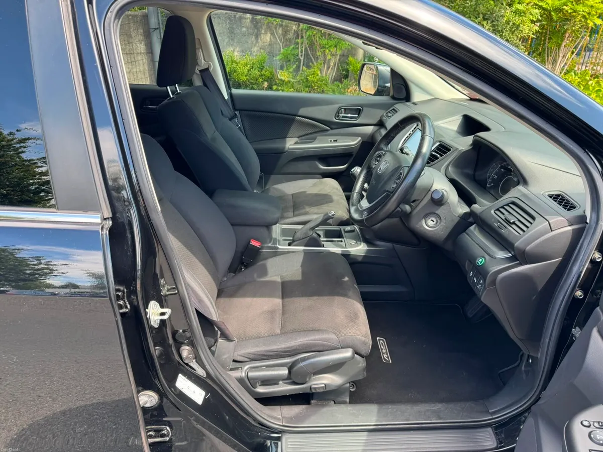 181 Honda CRV 1.6 DTEC SE Plus Navi *Low Mileage* - Image 4