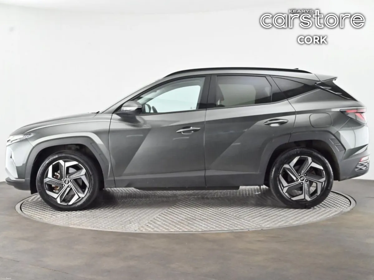 Hyundai Tucson 4WD Executive PHEV Auto - Image 6