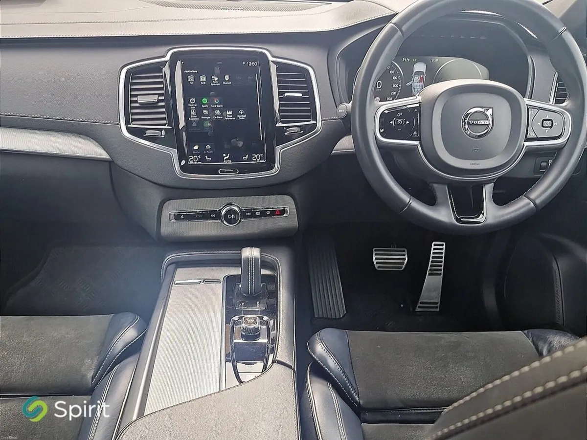 Volvo XC90 T8 R-Design Pro Plug In Hybrid - Image 4