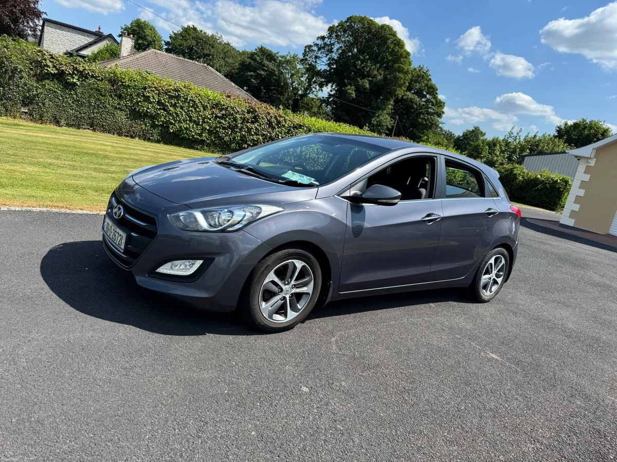 Hyundai i30 1.6 Diesel, Full Service History - Image 3
