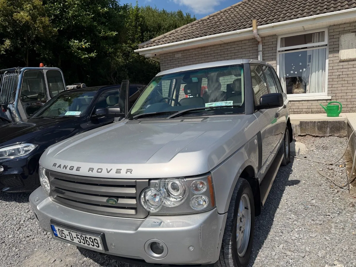 Range Rover - Image 1