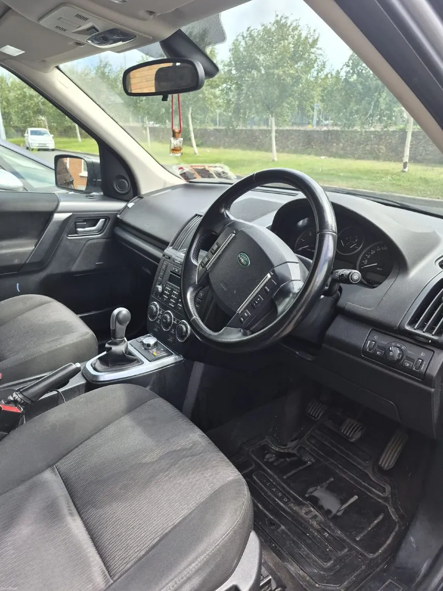Land Rover Freelander 2012 - Image 4