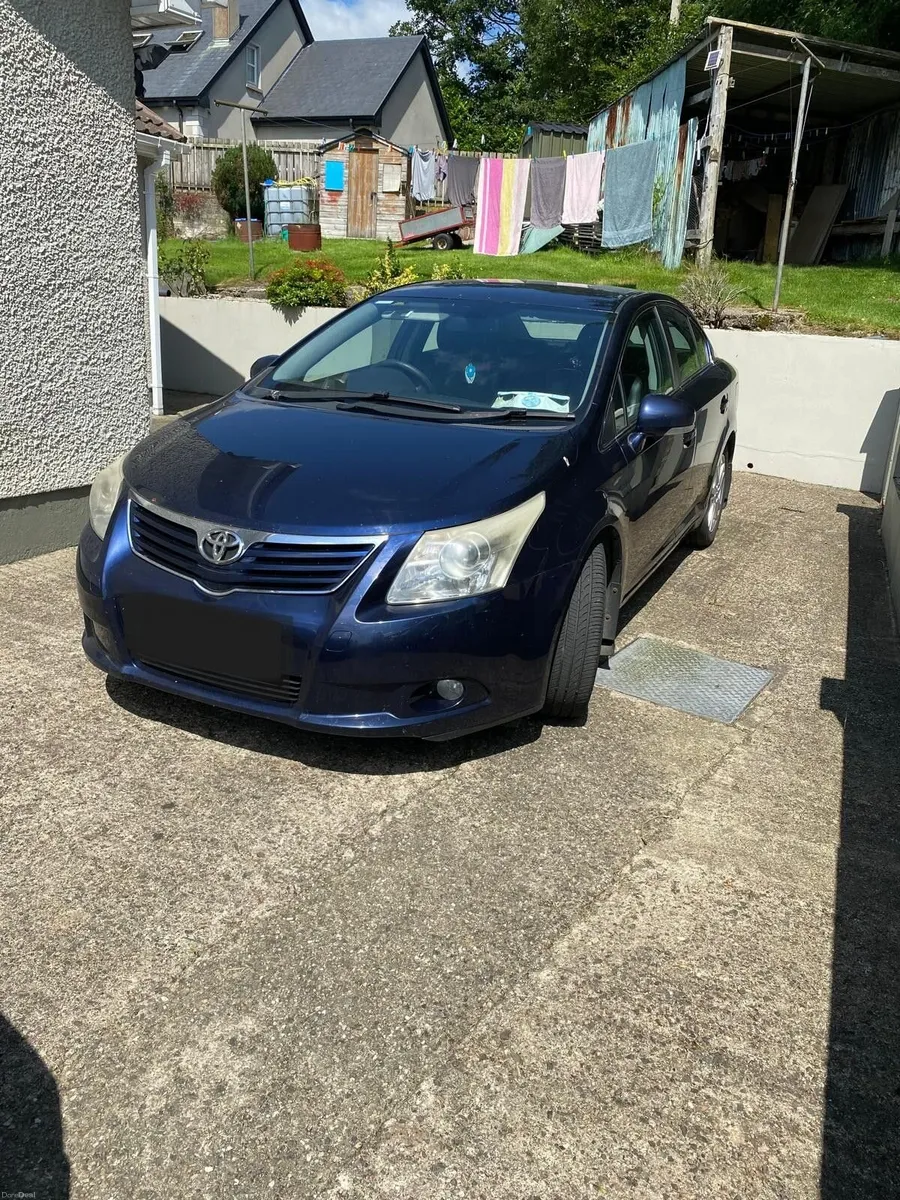 Toyota Avensis 2010 - Image 5