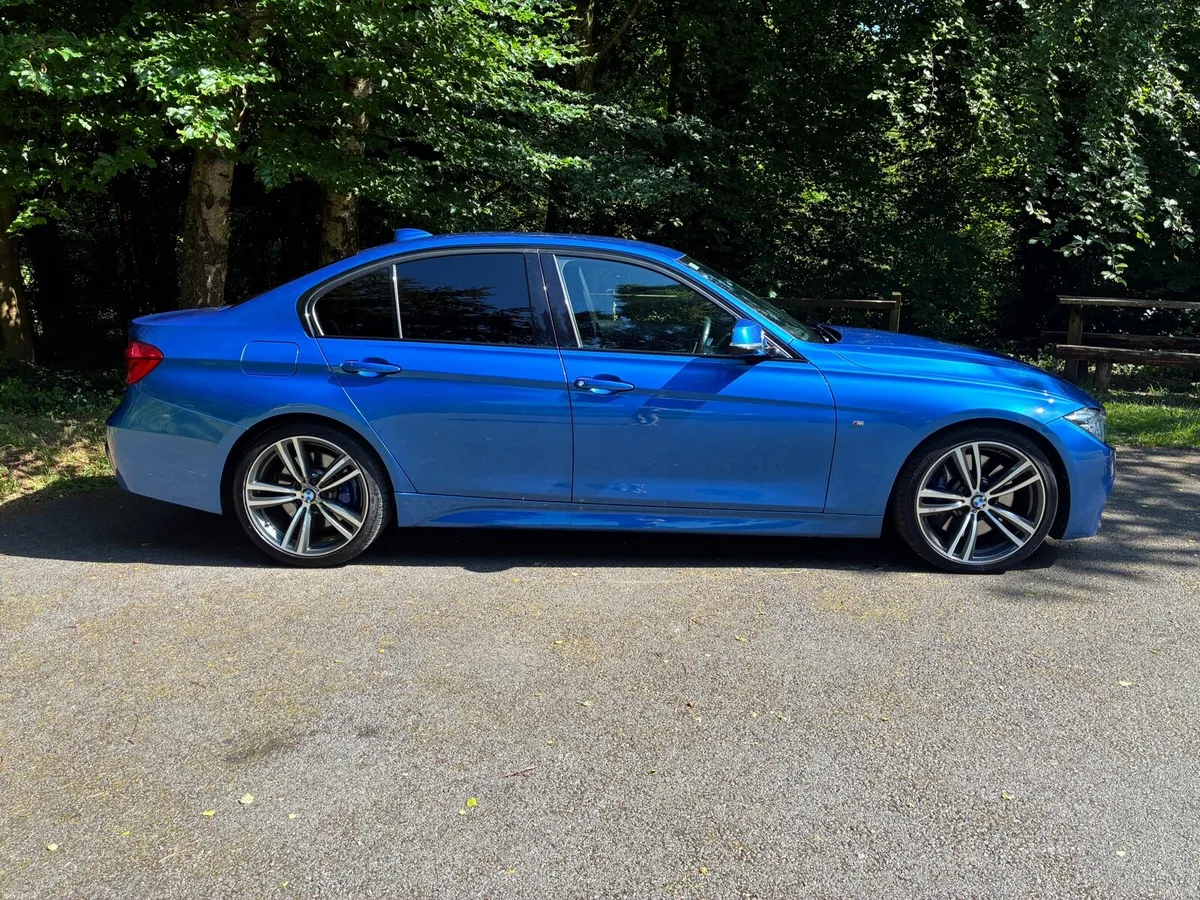 2016 BMW 330d M Sport - Image 2