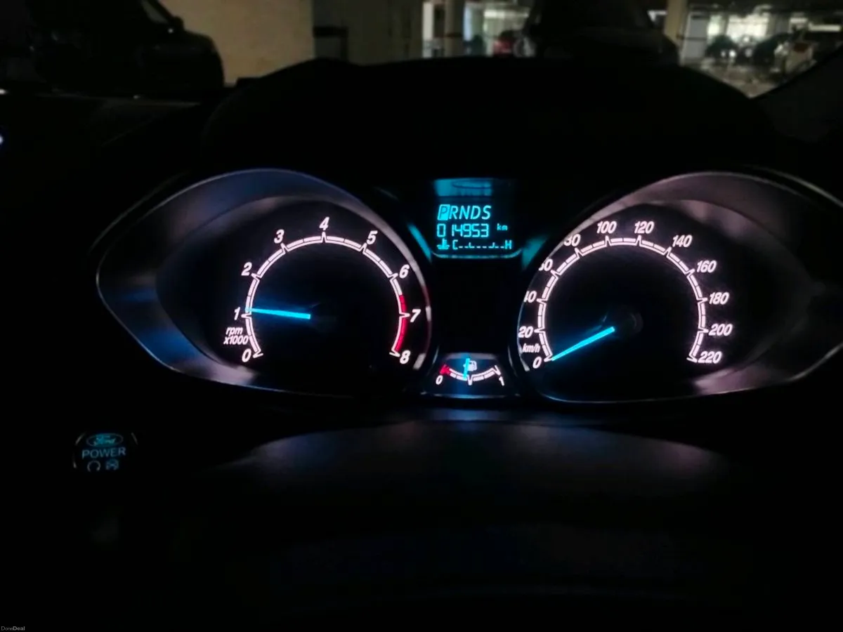 Ford fiesta t 1.o automatic low milage15000km - Image 2