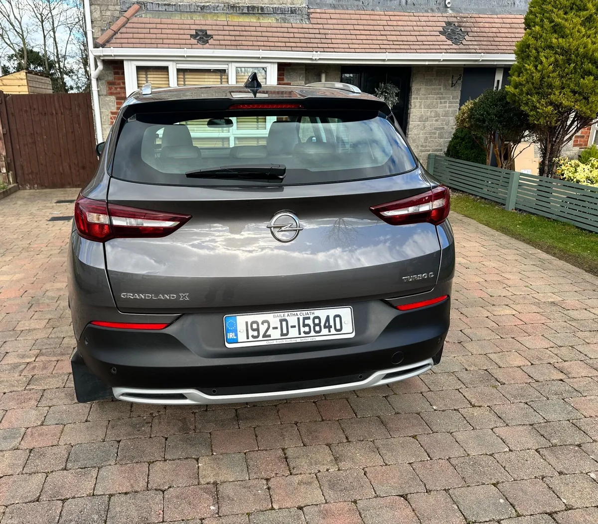 Opel Grandland X 2019  1.5 Turbo D 130PS - Image 3