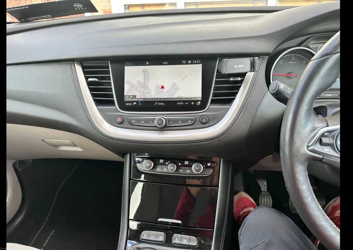 Opel Grandland X 2019  1.5 Turbo D 130PS - Image 4