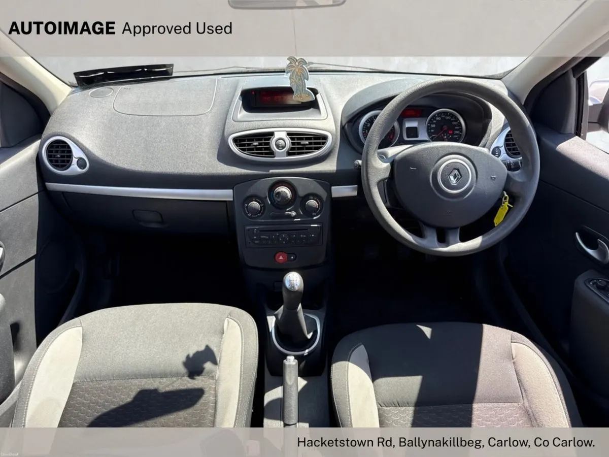 Renault Clio 1.2 16V ETHANOL ROYALE ECO - Image 2