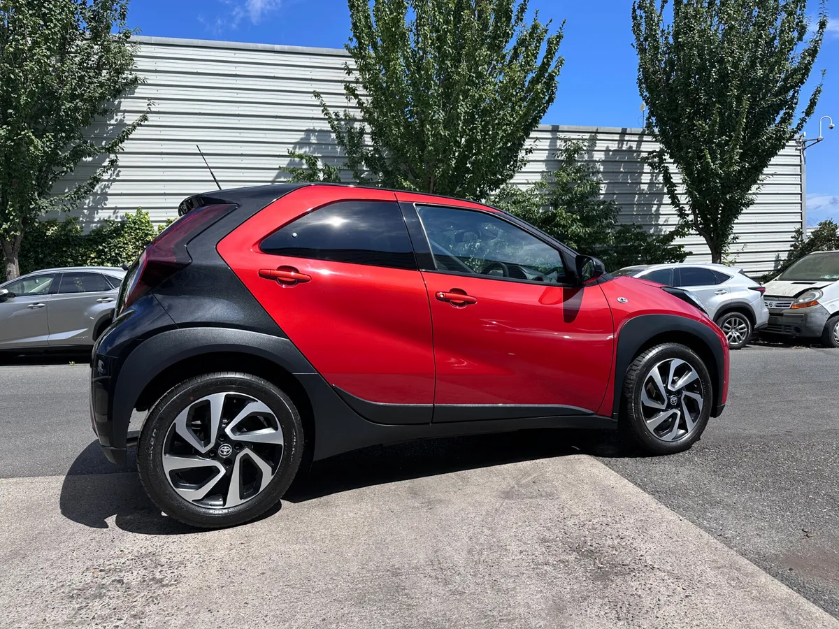 Toyota Aygo X  1.0 Design Auto, 2024 - Image 5